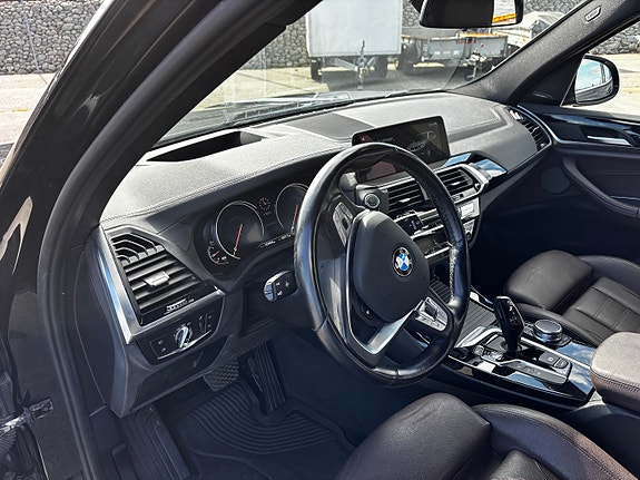 BMW X3 11 of 30