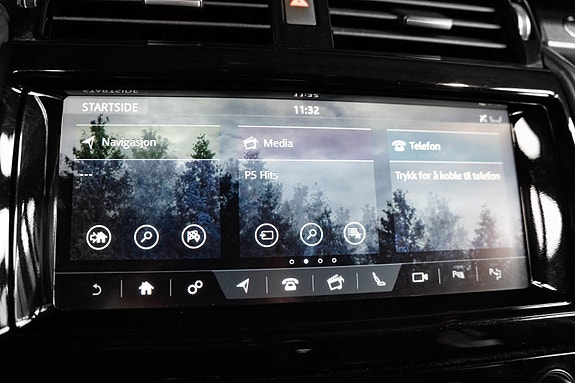 Land Rover Discovery 30 of 30