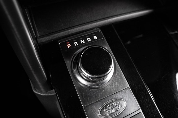 Land Rover Discovery 25 of 30