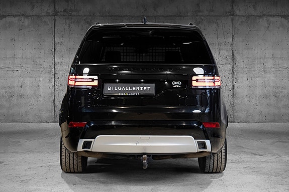 Land Rover Discovery 9 of 30