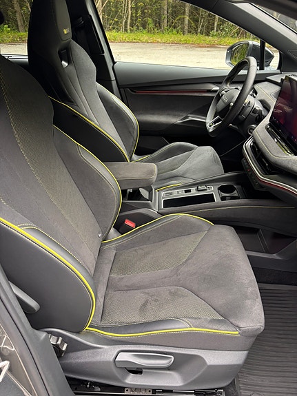 Skoda Elroq 8 of 12