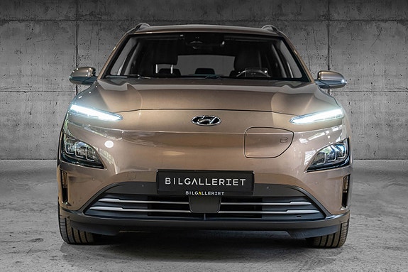 Hyundai Kona 2 of 30