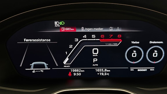 Audi RS4 26 of 26