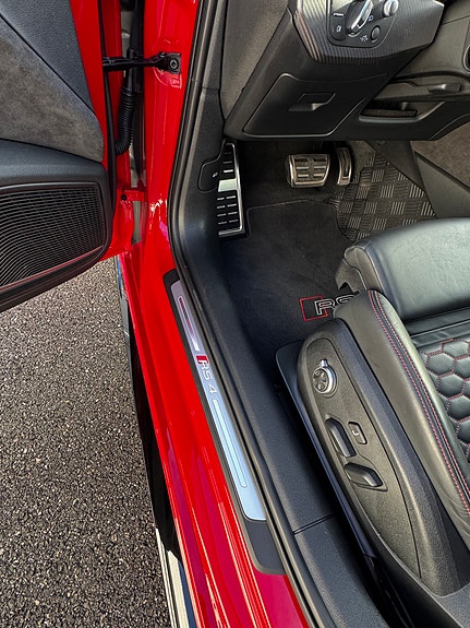 Audi RS4 14 of 26