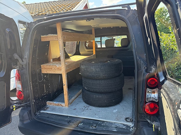 Citroen Berlingo 16 of 21