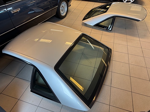 Mercedes-Benz SL280 19 of 20