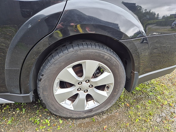 Subaru Outback 4 of 14