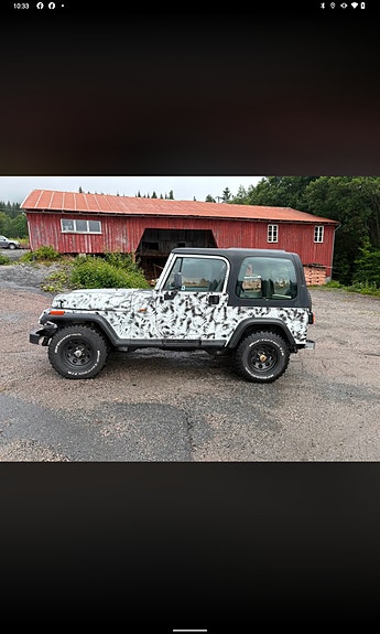 Jeep Wrangler 12 of 12