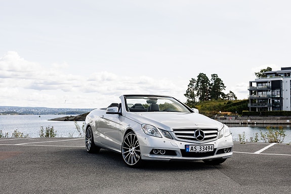 Mercedes-Benz E200 29 of 30