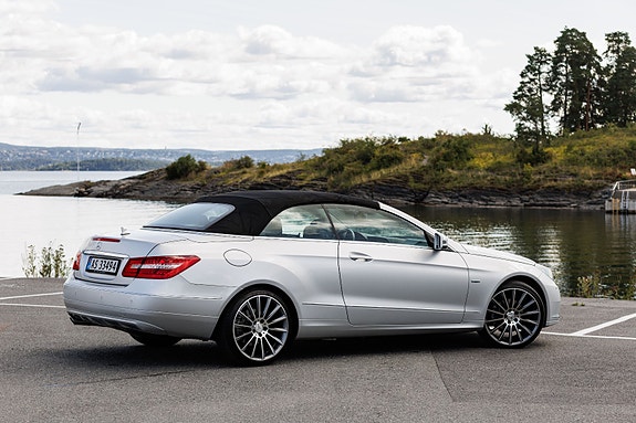Mercedes-Benz E200 20 of 30