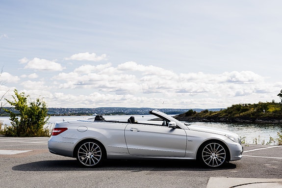 Mercedes-Benz E200 12 of 30
