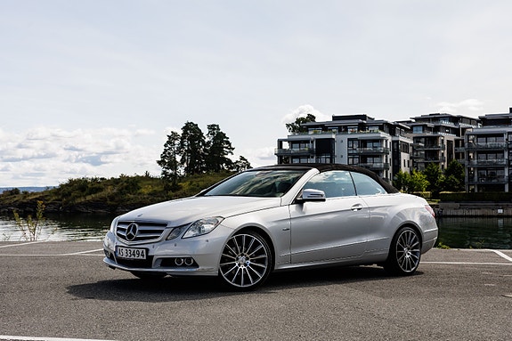 Mercedes-Benz E200 25 of 30