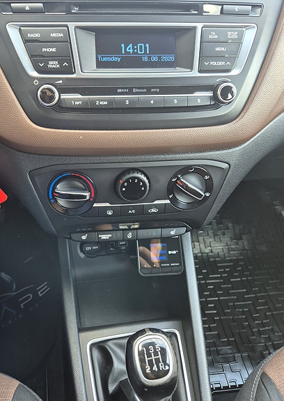 Hyundai i20 15 of 17