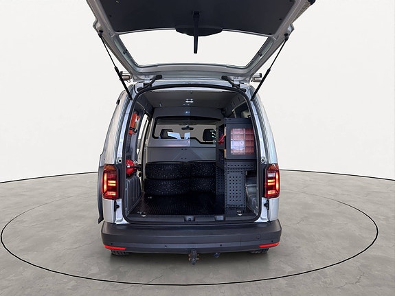 Volkswagen Caddy Maxi 11 of 30