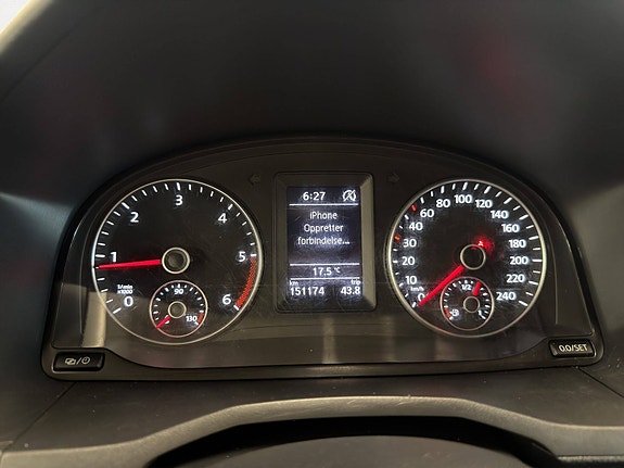 Volkswagen Caddy Maxi 24 of 30