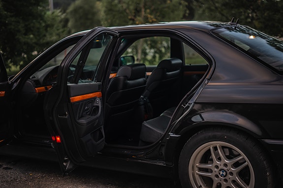 BMW 730d 10 of 30