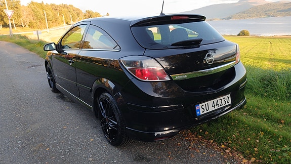 Opel Astra 6 of 19