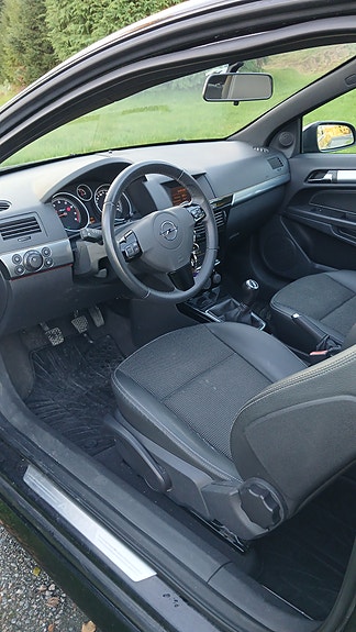 Opel Astra 10 of 19