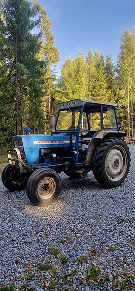 Ford 4000 7 of 25