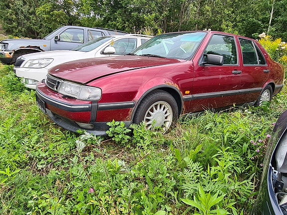 Saab 9000 3 of 20