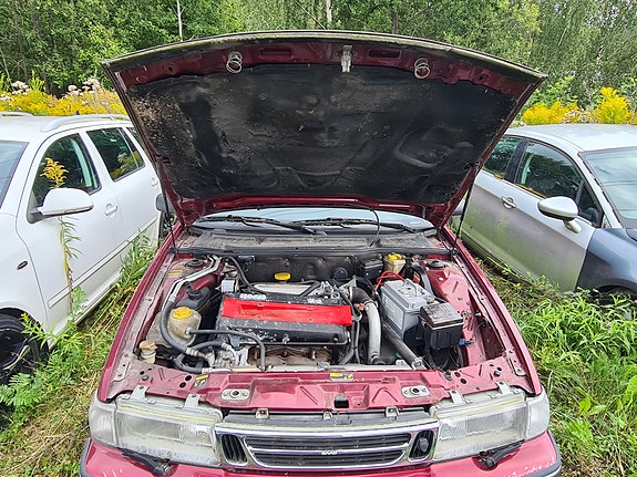 Saab 9000 16 of 20