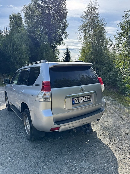 Toyota Land Cruiser 5 of 28