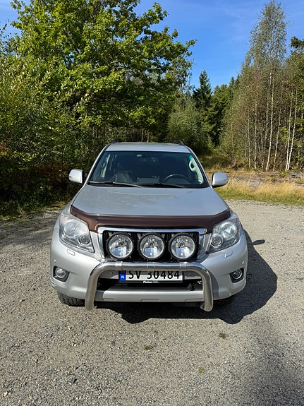 Toyota Land Cruiser 10 of 28