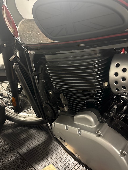 BSA Gold Star 650 8 of 9