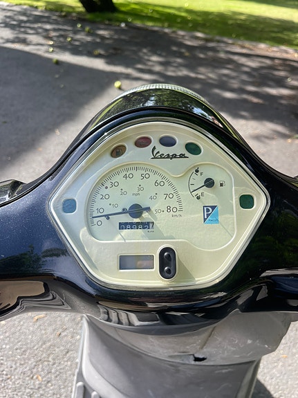 Vespa 50S 4T 8 of 10