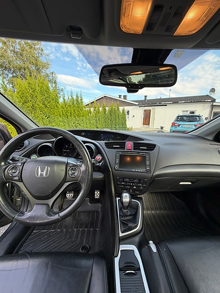 Honda Civic 12 of 15