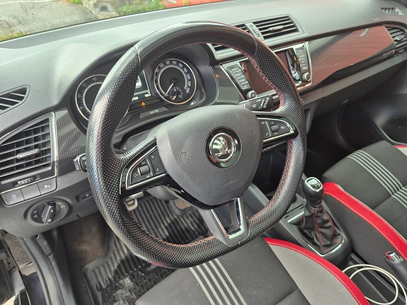 Skoda Fabia 12 of 24