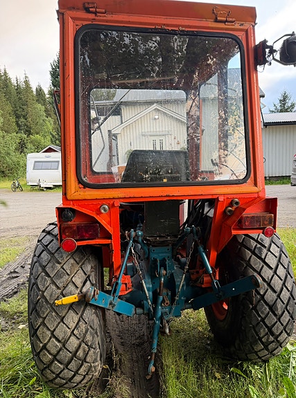 Kubota L175 5 of 14