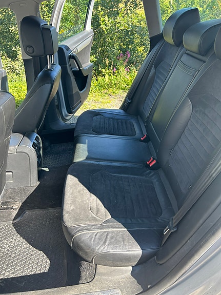 Volkswagen Passat 5 of 18