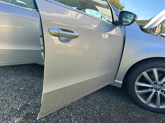 Volkswagen Passat 7 of 18