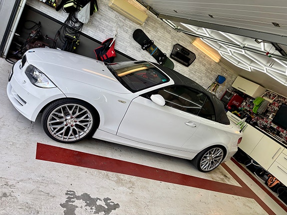 BMW 118i 4 of 8