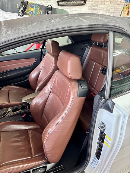 BMW 118i 8 of 8