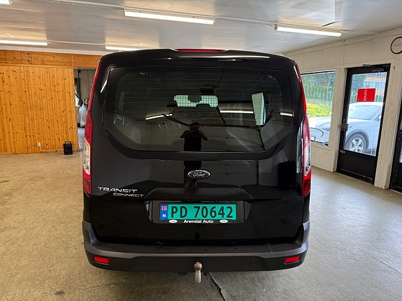 Ford Transit Connect 4 of 20