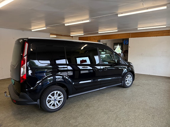 Ford Transit Connect 6 of 20