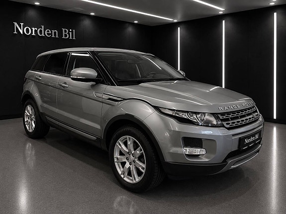 Land Rover Range Rover Evoque 3 of 30