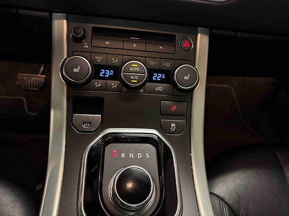 Land Rover Range Rover Evoque 19 of 30