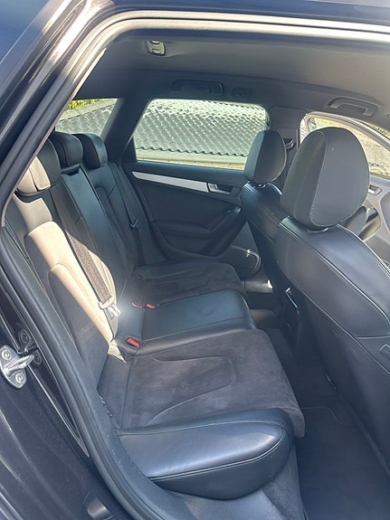 Audi A4 allroad 10 of 19