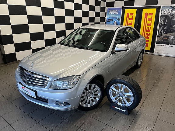 Mercedes-Benz C200 d 4 of 30