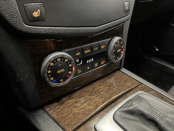 Mercedes-Benz C200 d 29 of 30