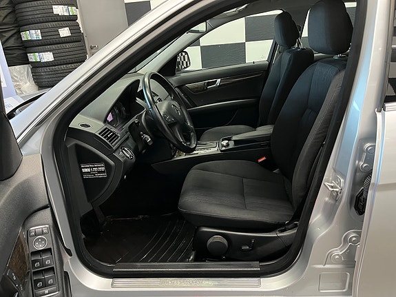 Mercedes-Benz C200 d 17 of 30