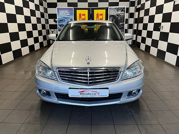 Mercedes-Benz C200 d 6 of 30