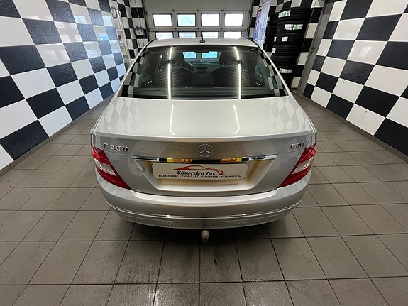Mercedes-Benz C200 d 11 of 30
