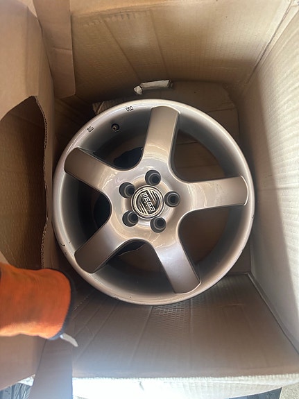 Product image 7 of 8