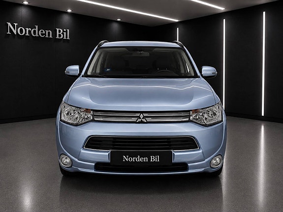 Mitsubishi Outlander 4 of 21