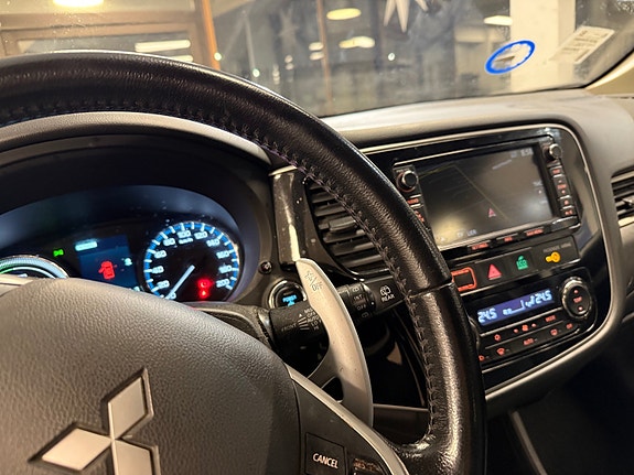 Mitsubishi Outlander 12 of 21