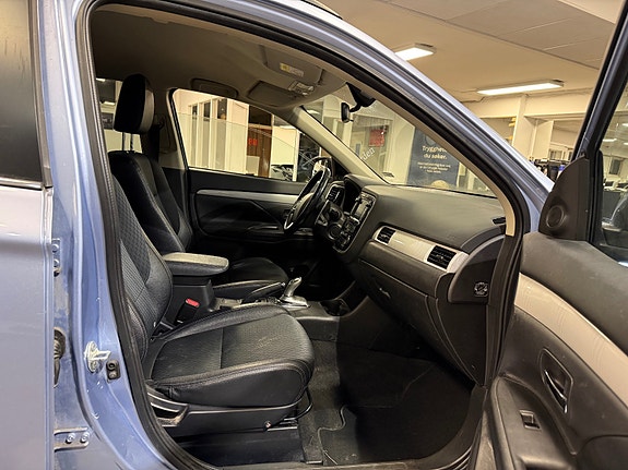Mitsubishi Outlander 17 of 21